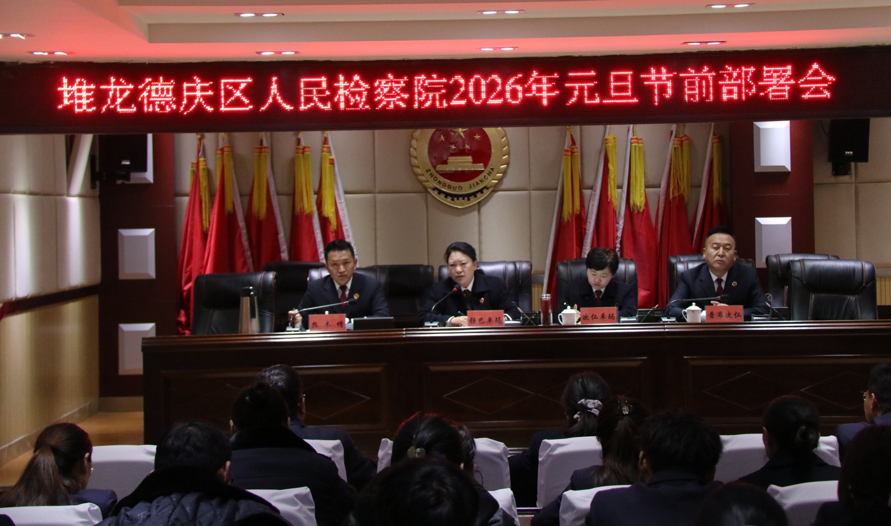 ����������������Ժ�ٿ���ǰ�����