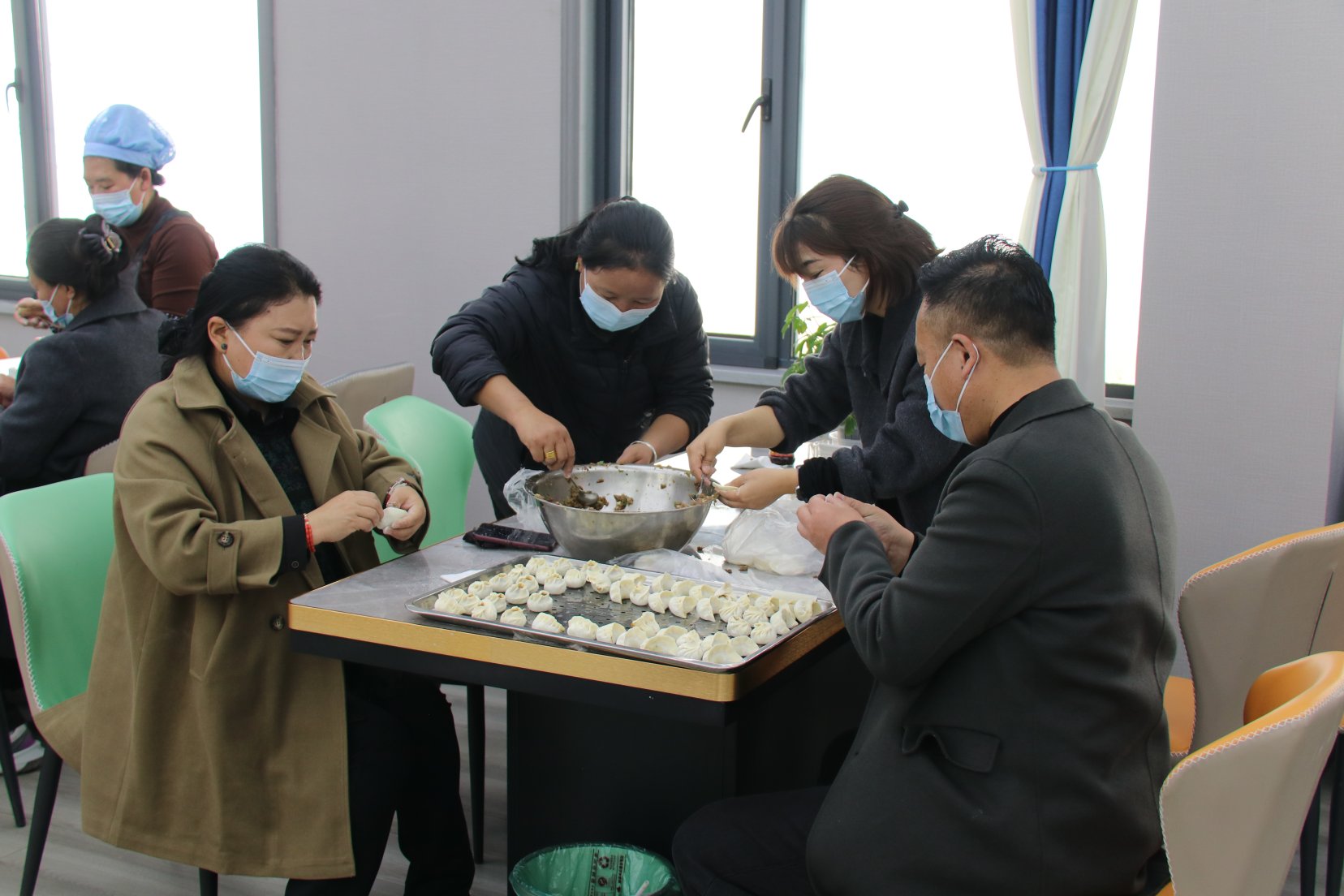 ����ůԪ�� ������Բ��  ����������������Ժ��֧����չԪ�������⵳�ջ